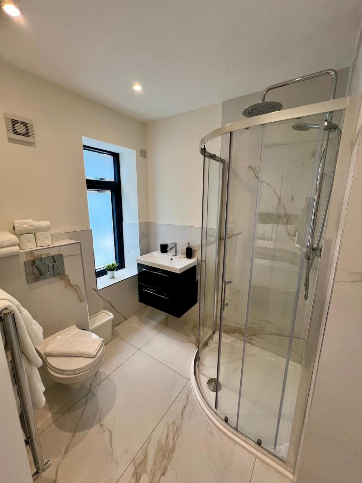 Ifsc Townhouse Apartments Дъблин Екстериор снимка